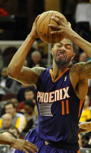 Markieff Morris scores 27, Suns beat Cavs 99-90